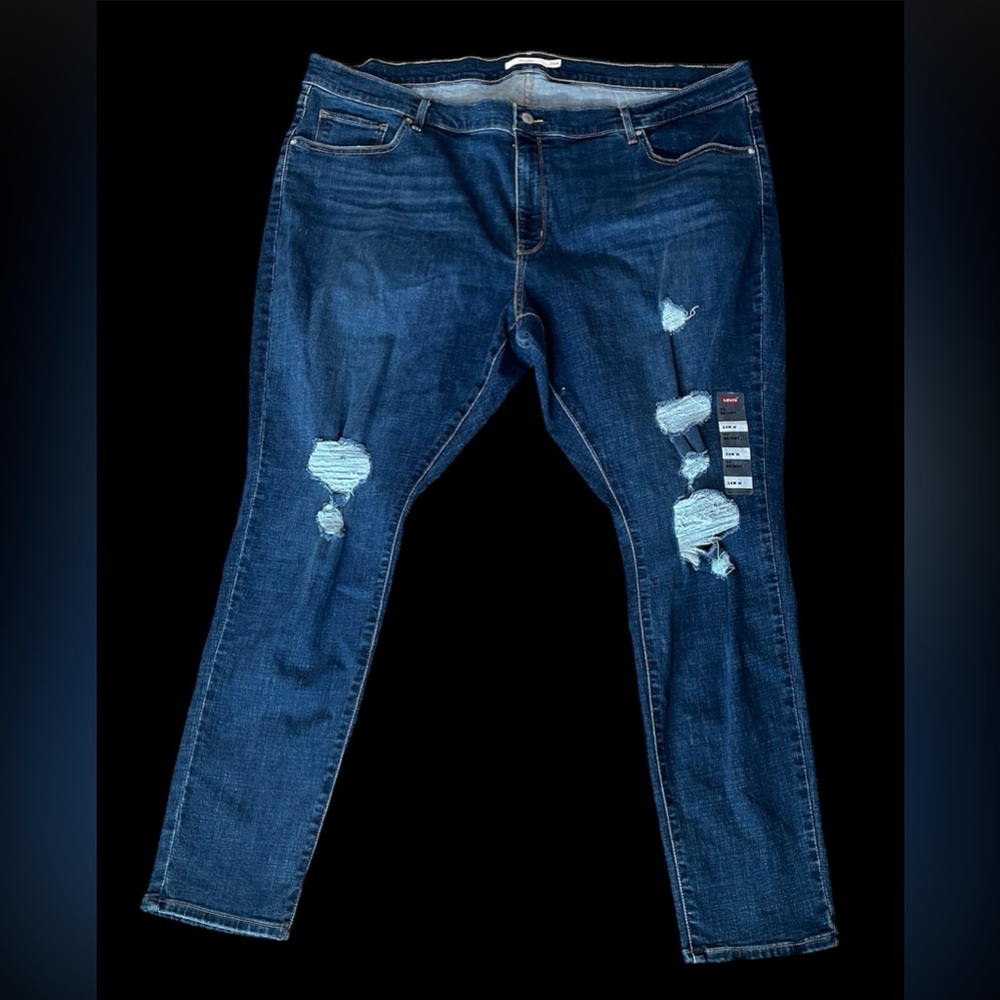 Levi’s NWT Plus Jeans